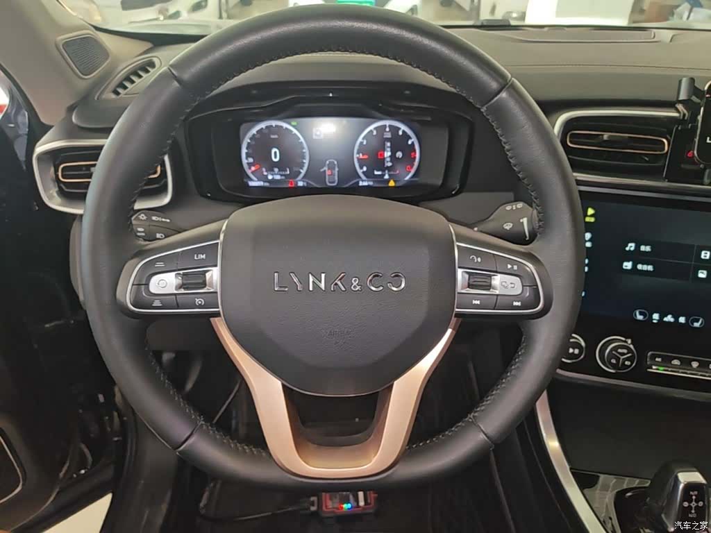 Lynk & Co 01, 2018 11
