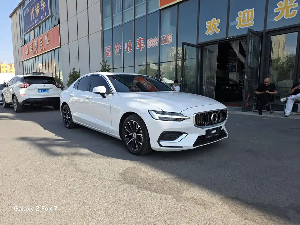 Volvo S60