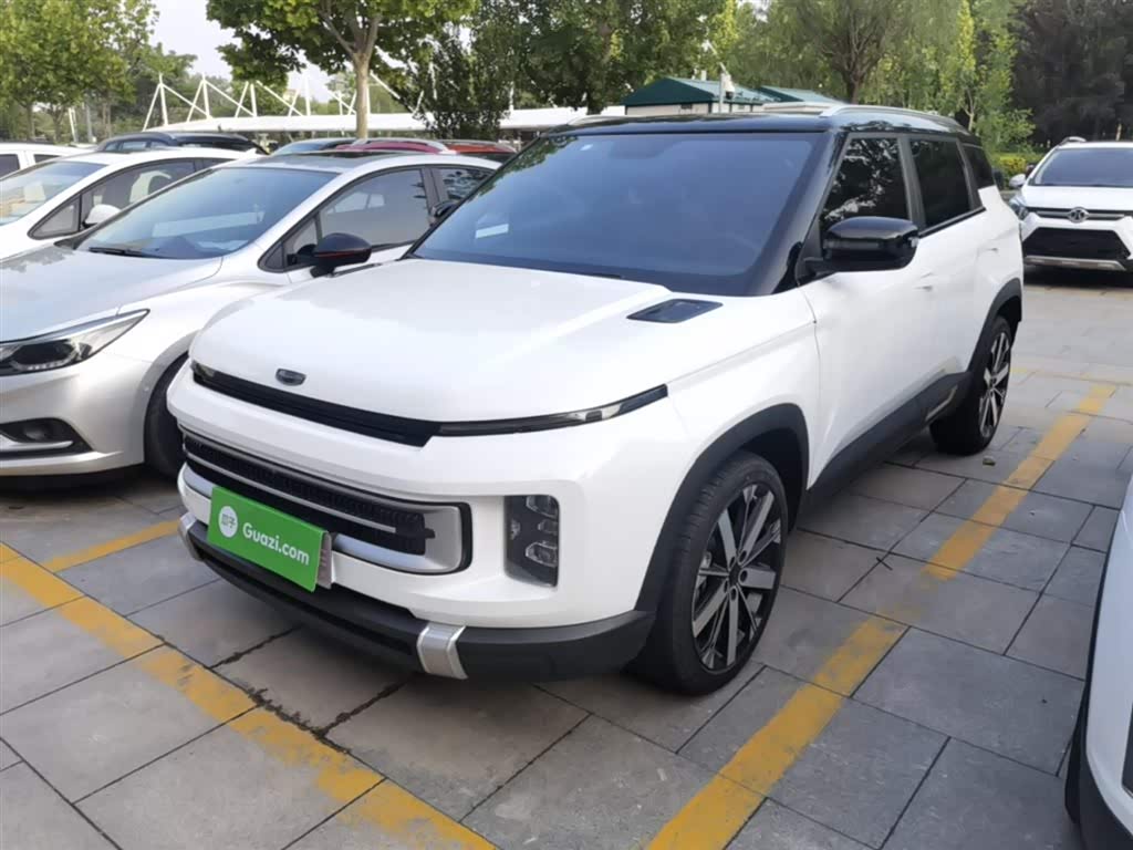 Geely ICON
