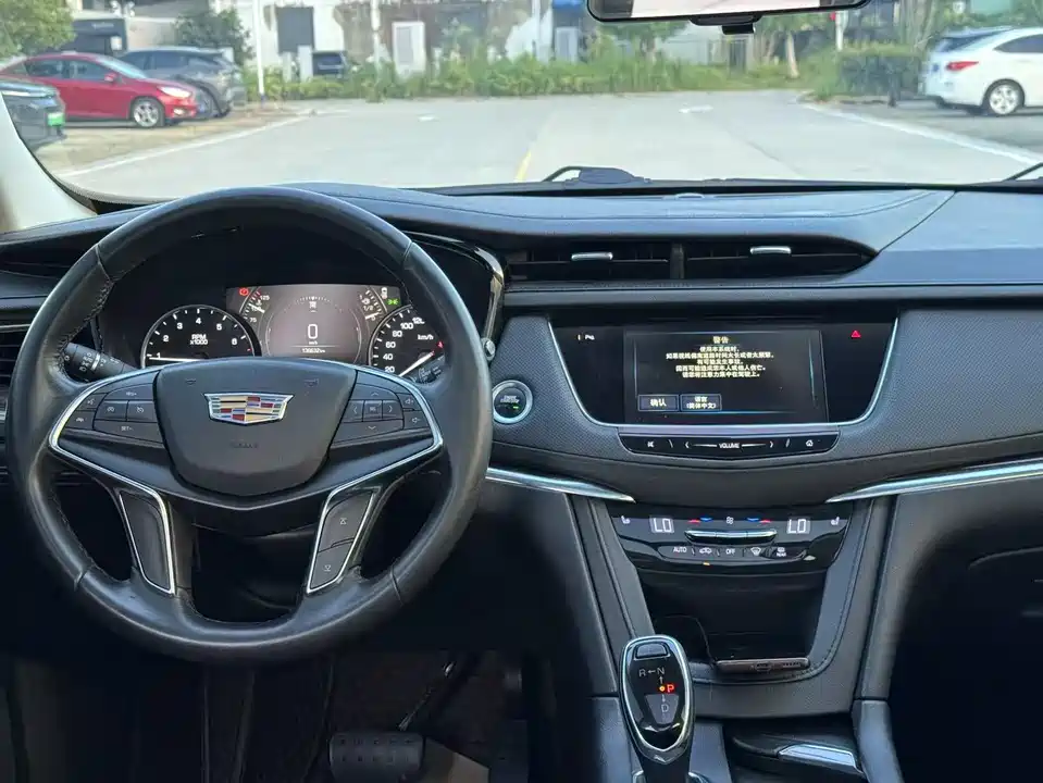 Cadillac XT5