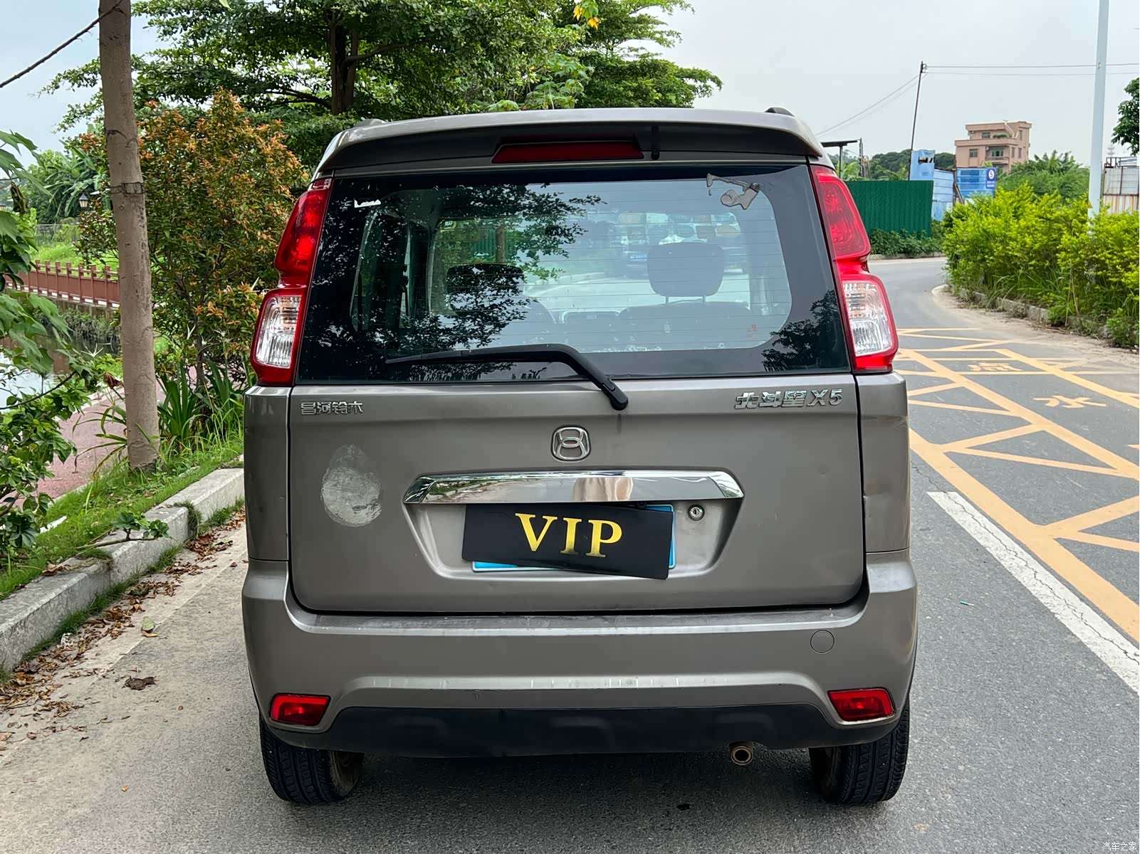 Suzuki X5, 2014 10