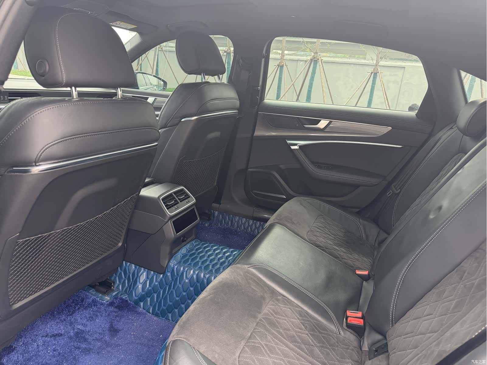 Audi A6L, 2021 9