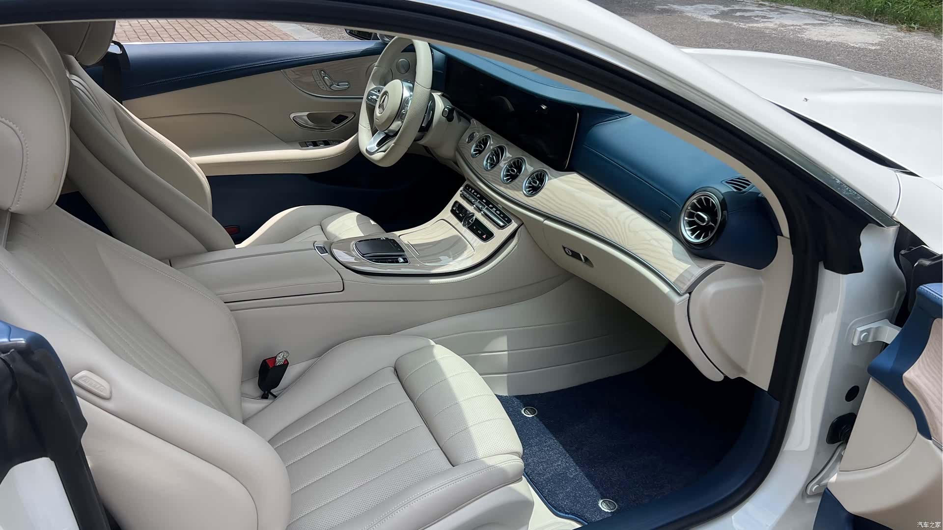 Mercedes-Benz E-Class, 2020 17