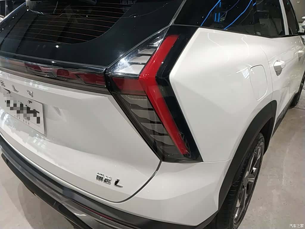 Geely Boyue, 2023 8