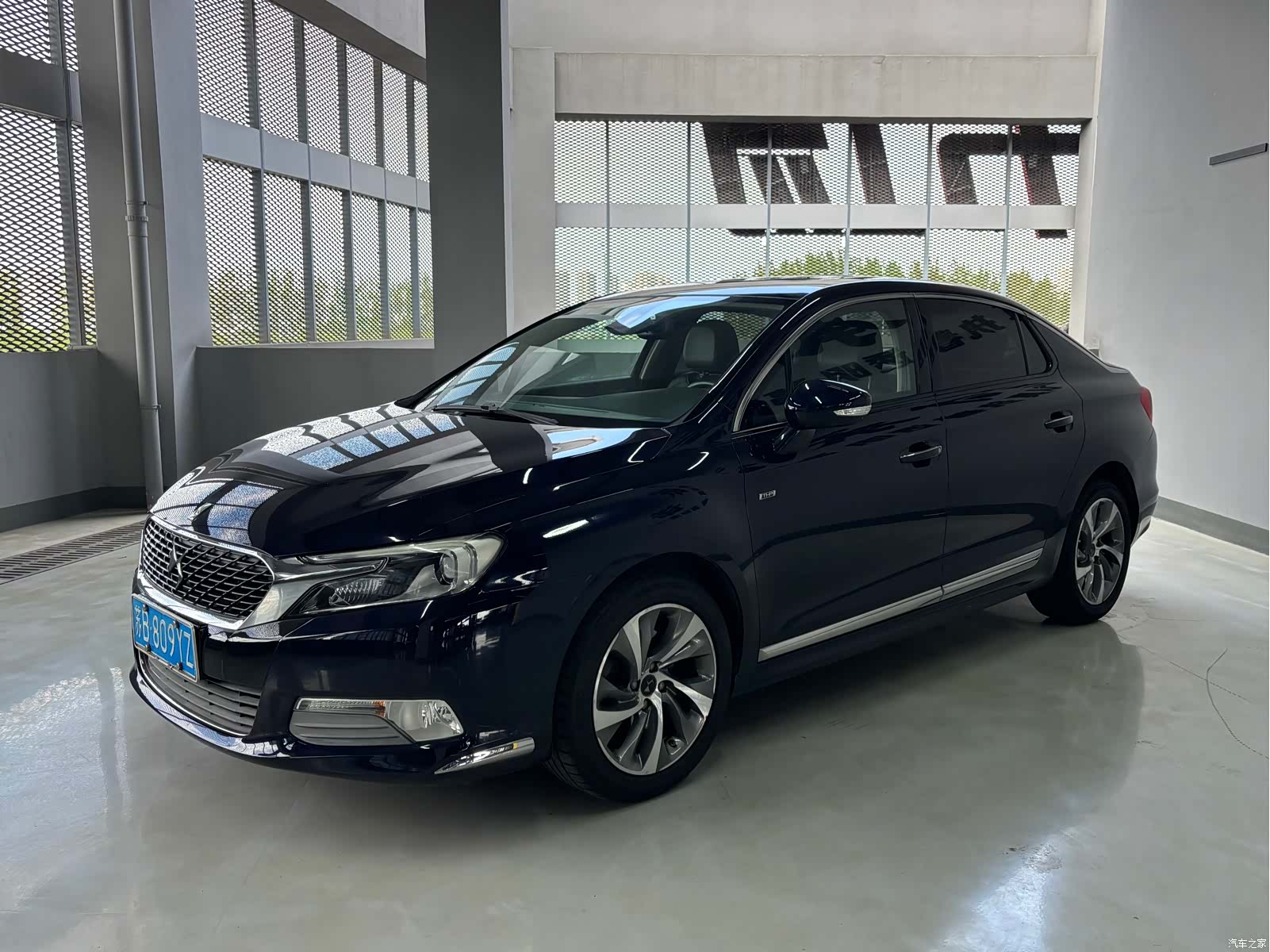 DS THP160, 2015 1