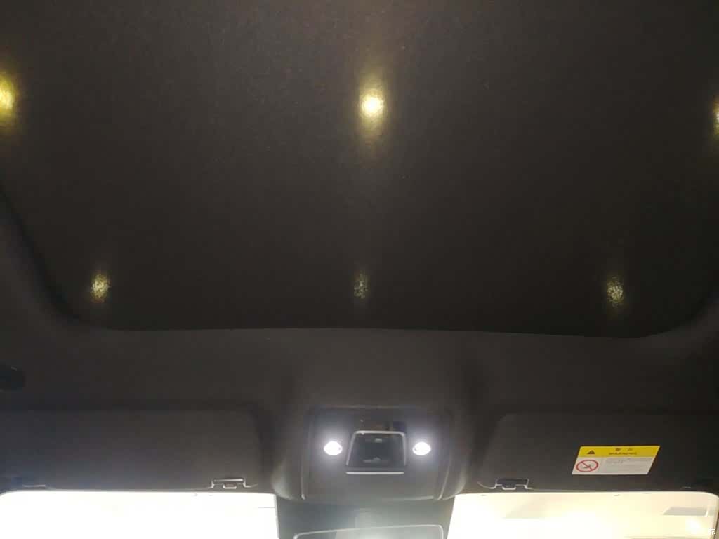BYD HiAce, 2025 18