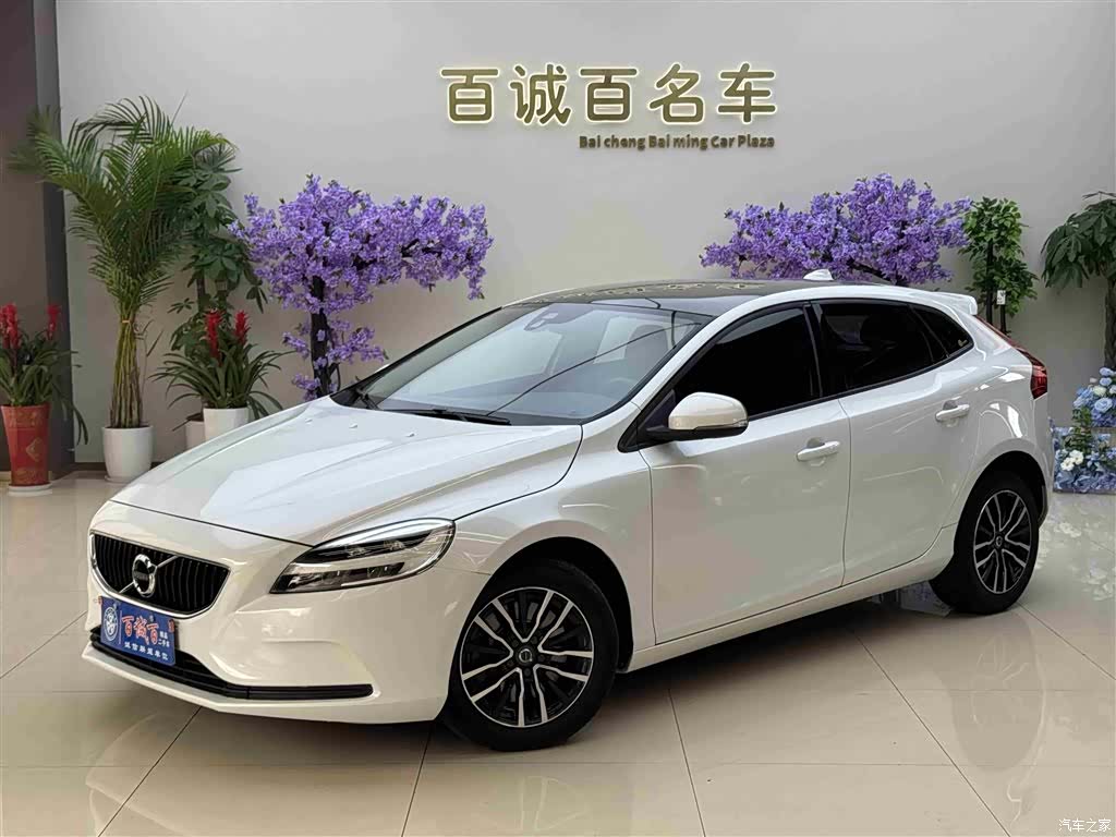 Volvo V40, 2016 1