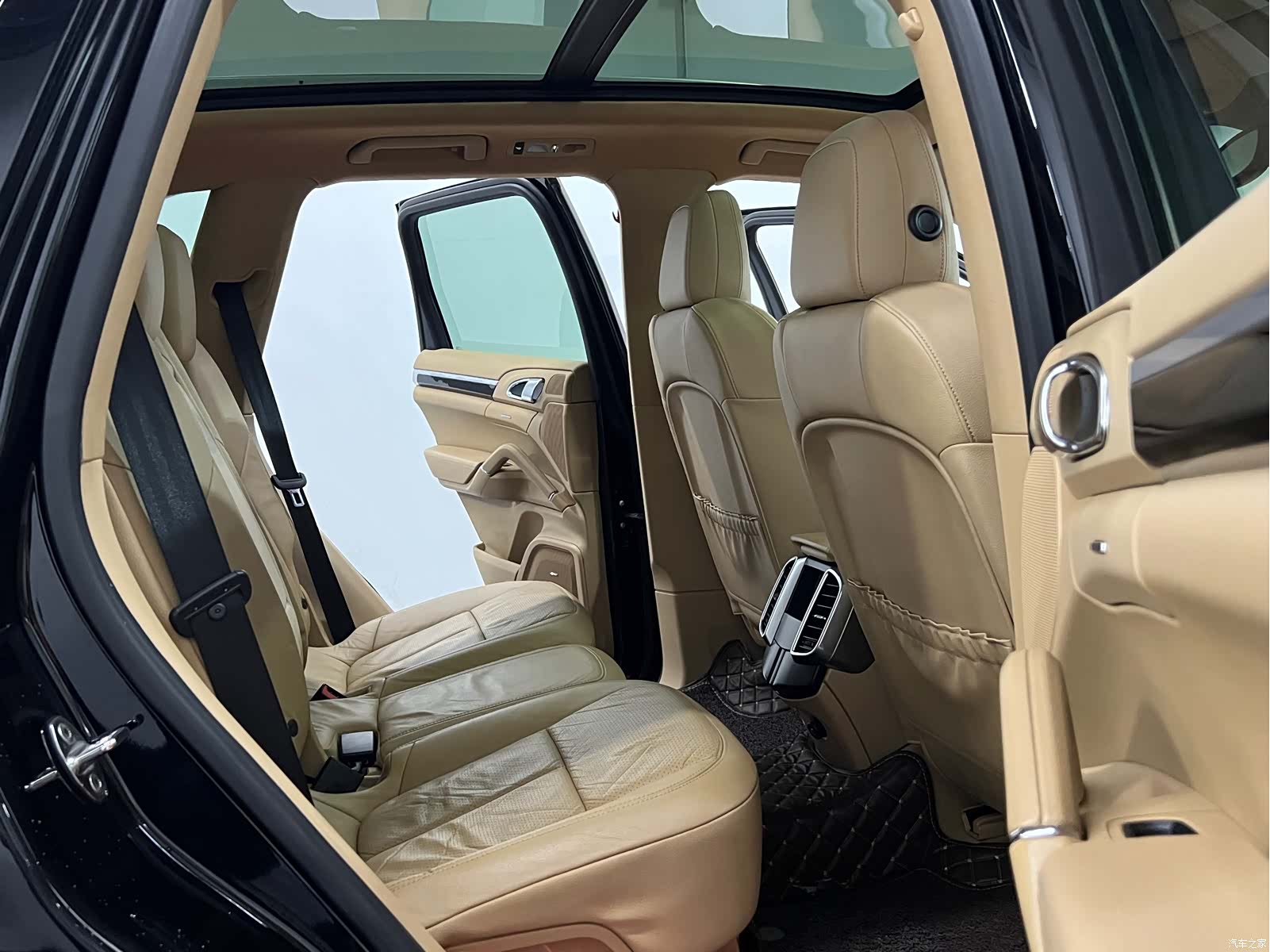 Porsche Cayenne, 2014 7