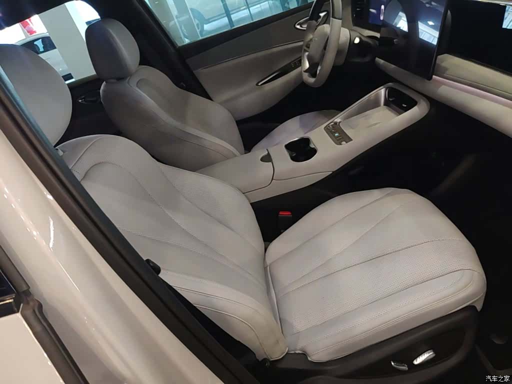 BYD HiAce, 2025 25