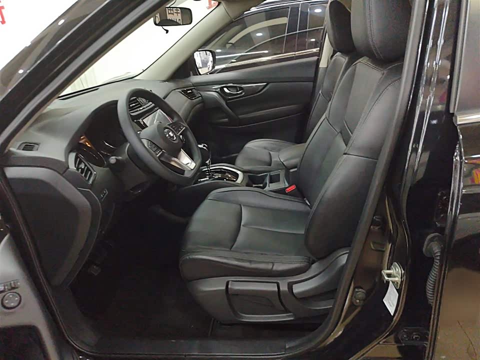 Nissan Qijun Nissan Qijun