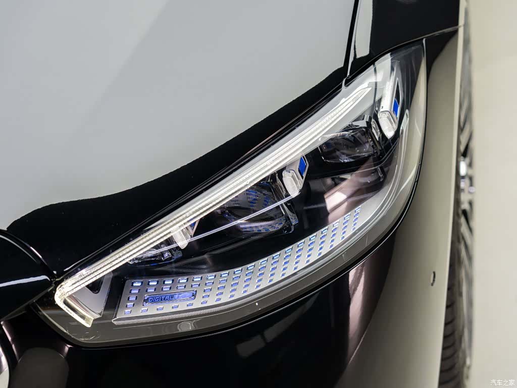Maybach S-Class, 2025 4