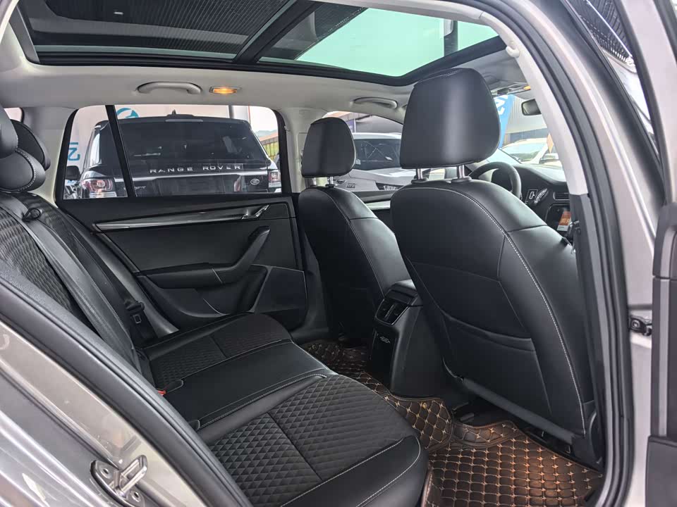 Skoda Octavia Skoda Octavia