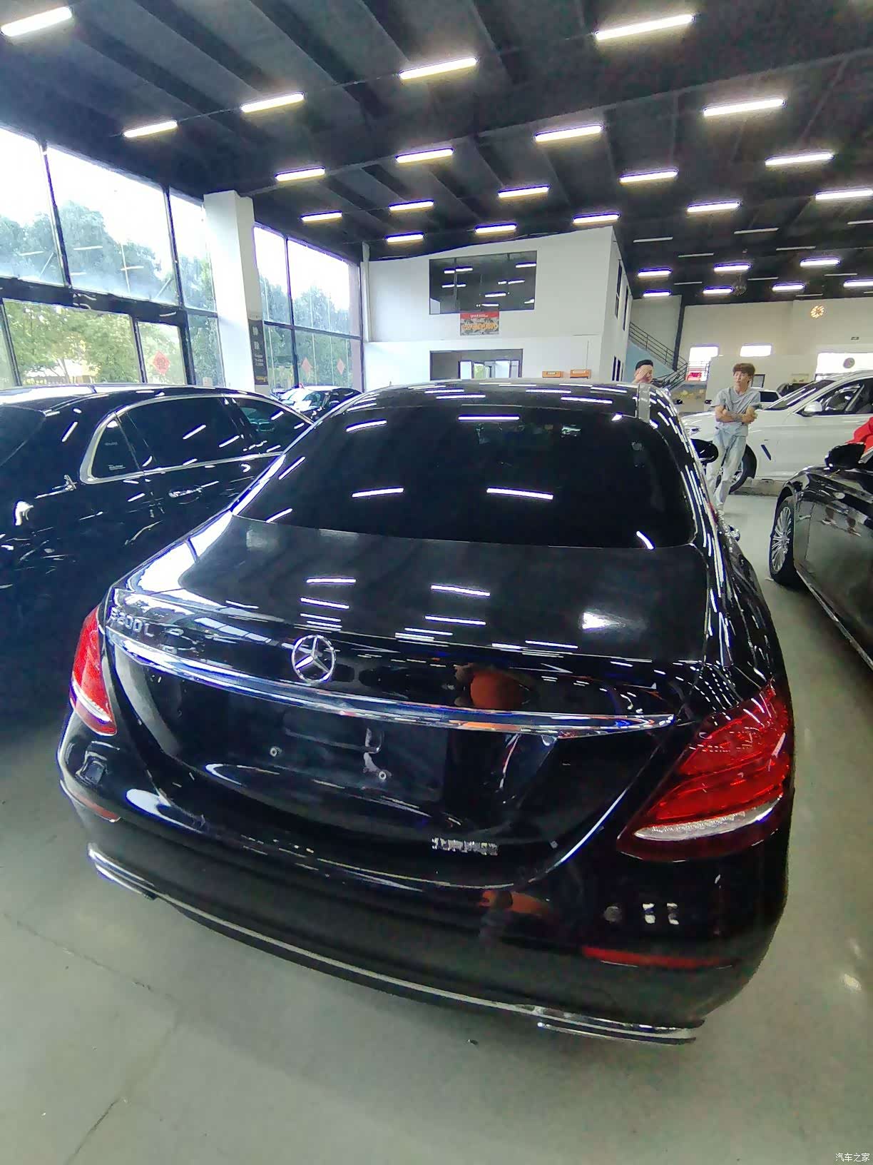 Mercedes-Benz E-Class, 2017 4