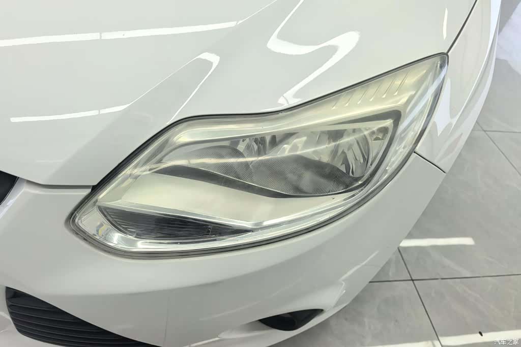 Ford Focus, 2013 все фото