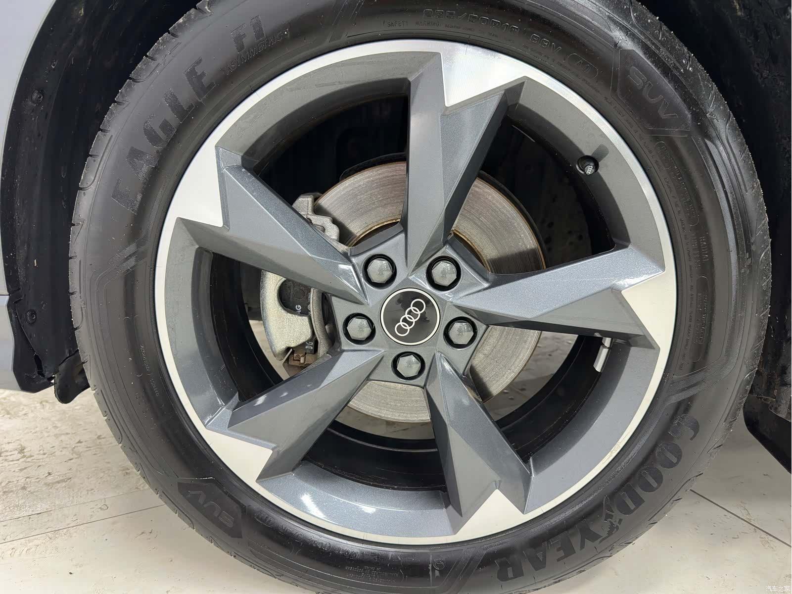 Audi Q3, 2023 25