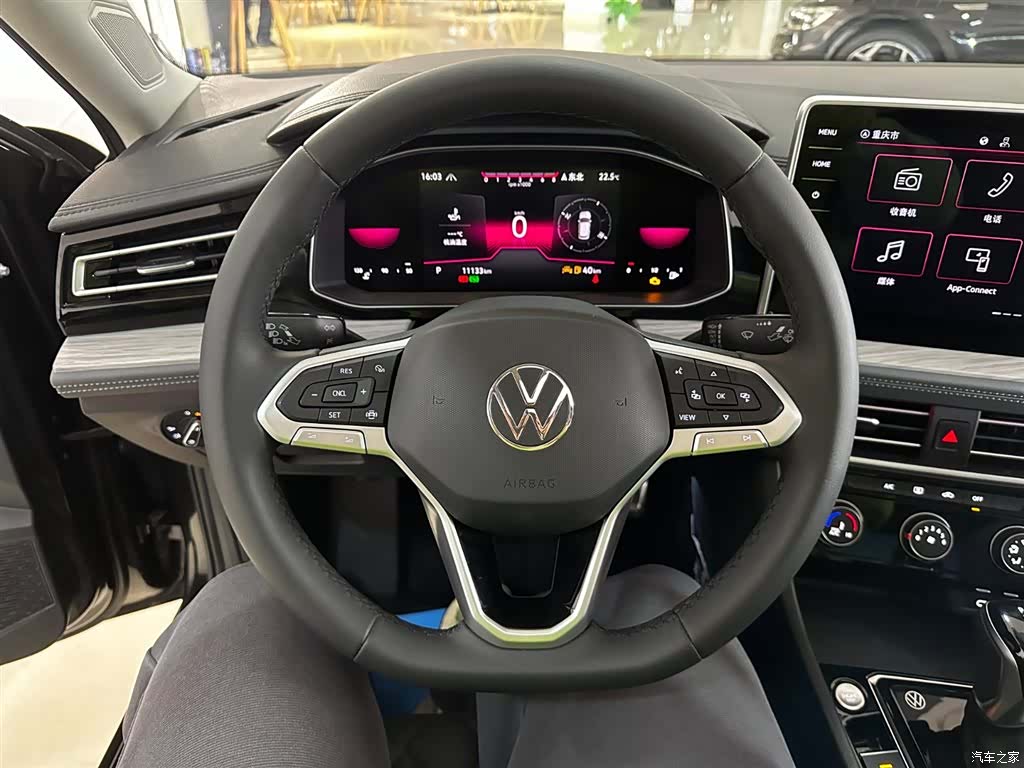 Volkswagen Sagitar, 2025 8