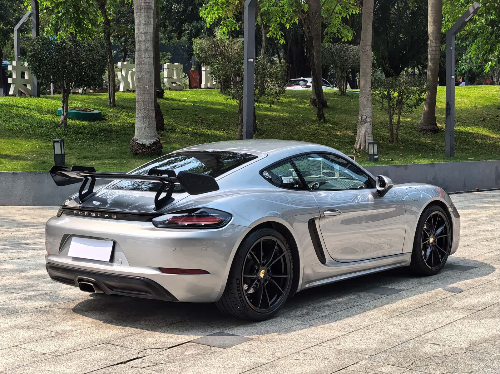 Porsche Cayman, 2017 4