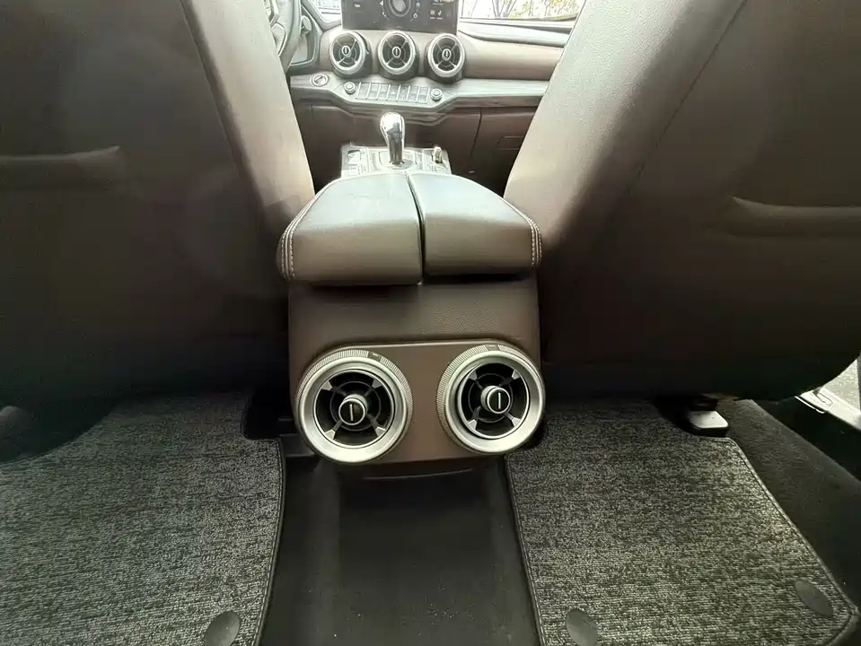Weipai VV7