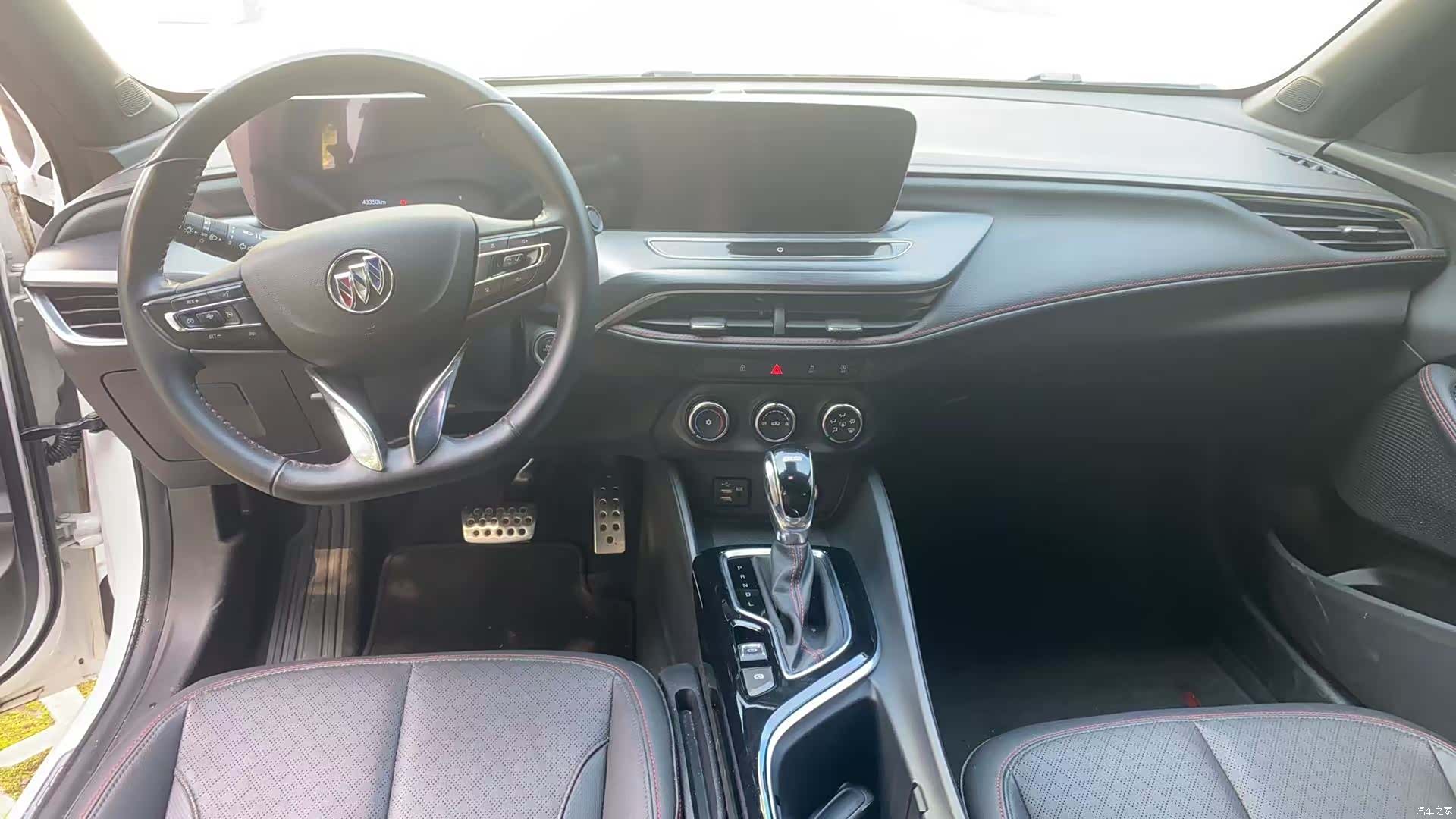 Buick Verano, 2022 все фото
