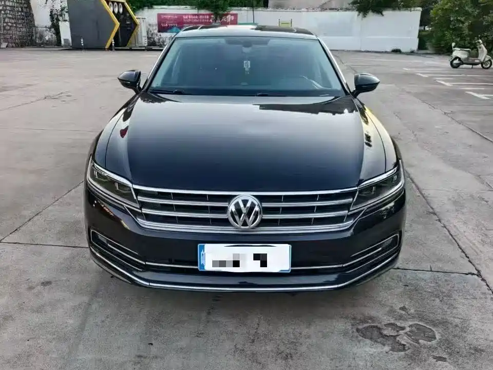 Volkswagen Huiang