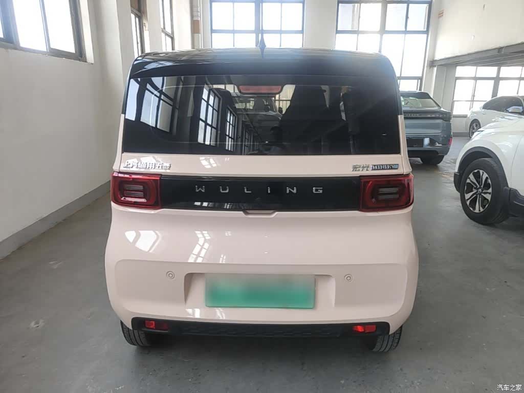 Wuling MINIEV, 2022 6
