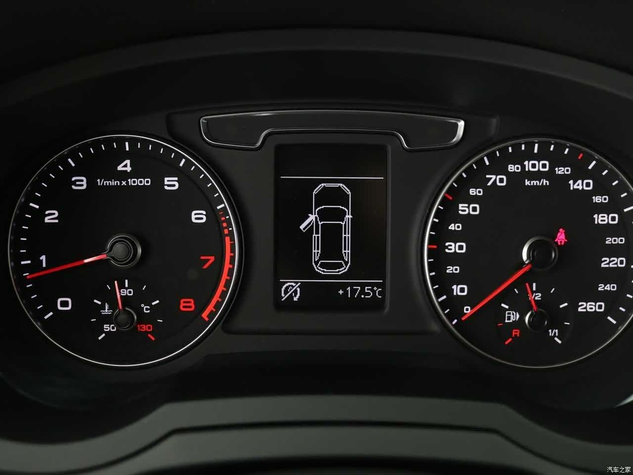 Audi Q3, 2019 4
