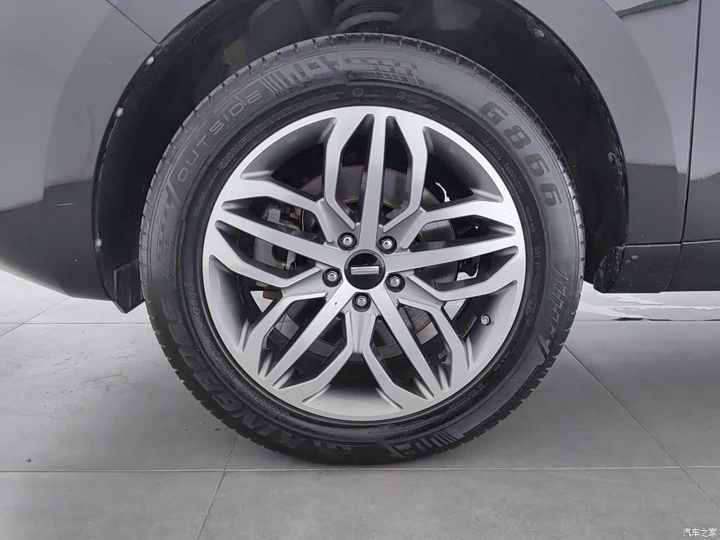WEY VV5, 2018 17