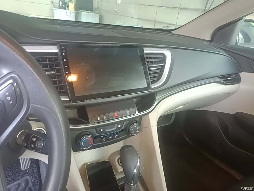 Buick V, 2018 13