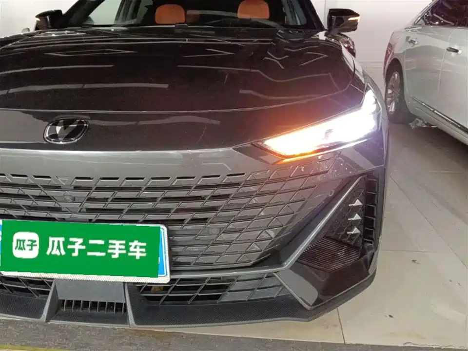 Changan UNI-V