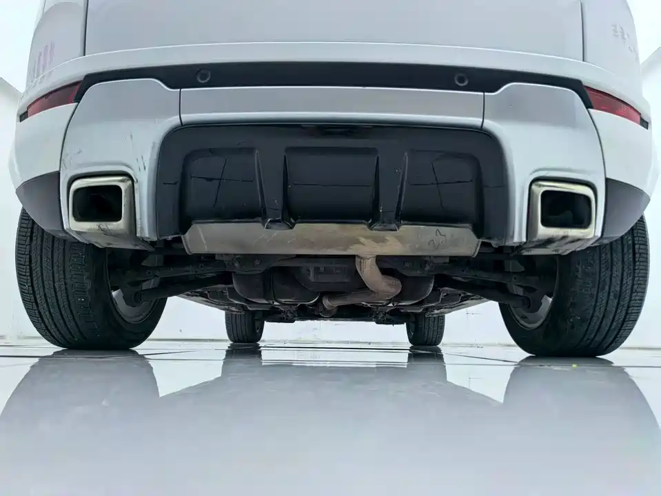 Land Rover Range Rover Aurora