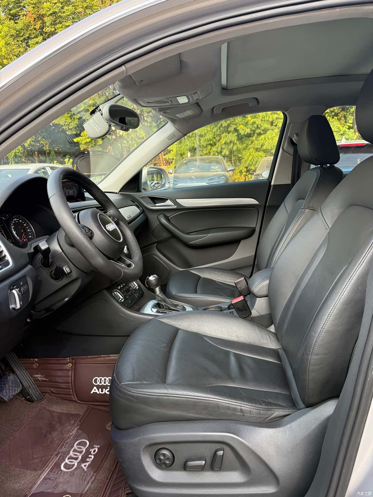 Audi Q3, 2014 4
