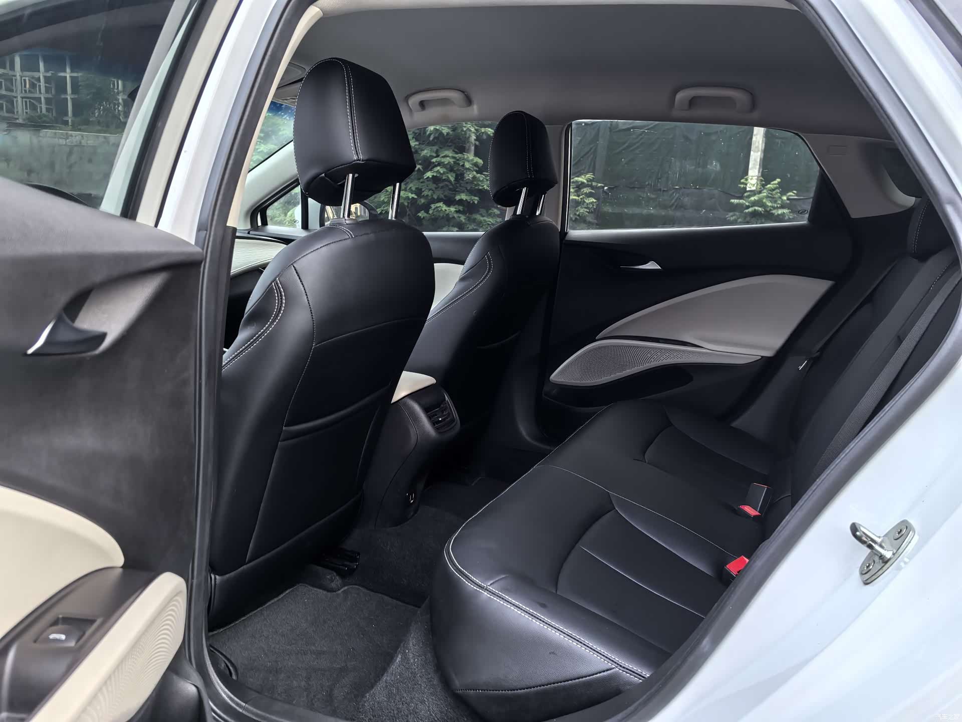 Buick Velite, 2022 11