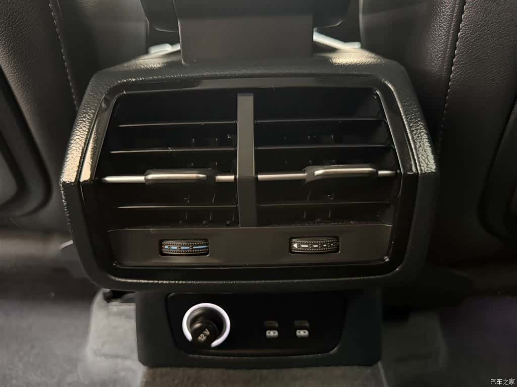 Audi Q3, 2022 19
