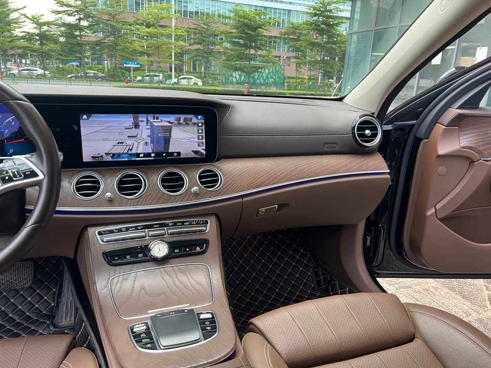 Mercedes-Benz E-class Mercedes-Benz E-class