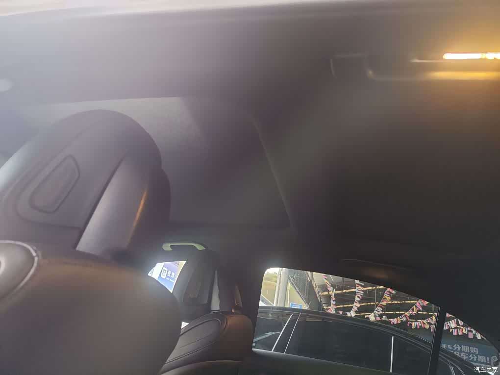 Mercedes-Benz C-Class, 2024 10