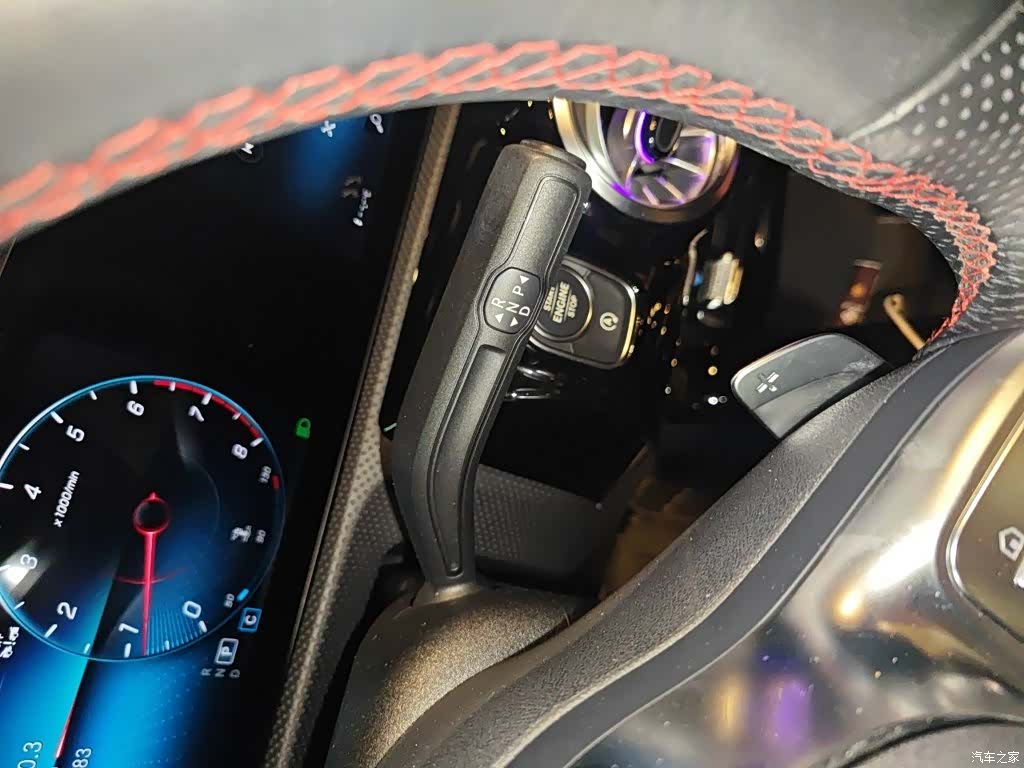 Mercedes-Benz CLA, 2022 15