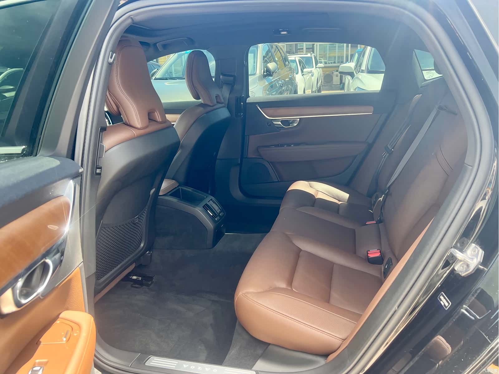 Volvo S90, 2021 14