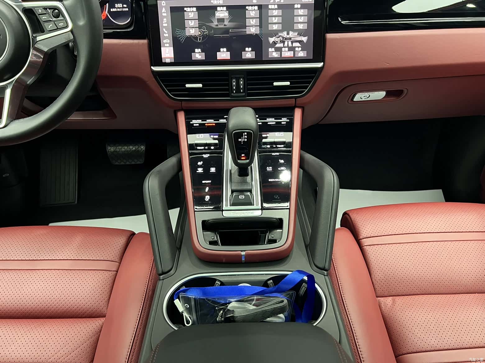 Porsche Cayenne, 2020 11