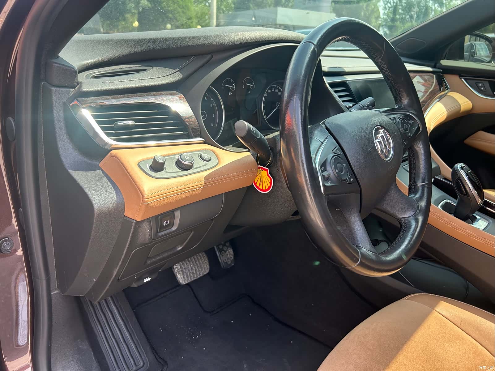 Buick LaCrosse, 2017 12