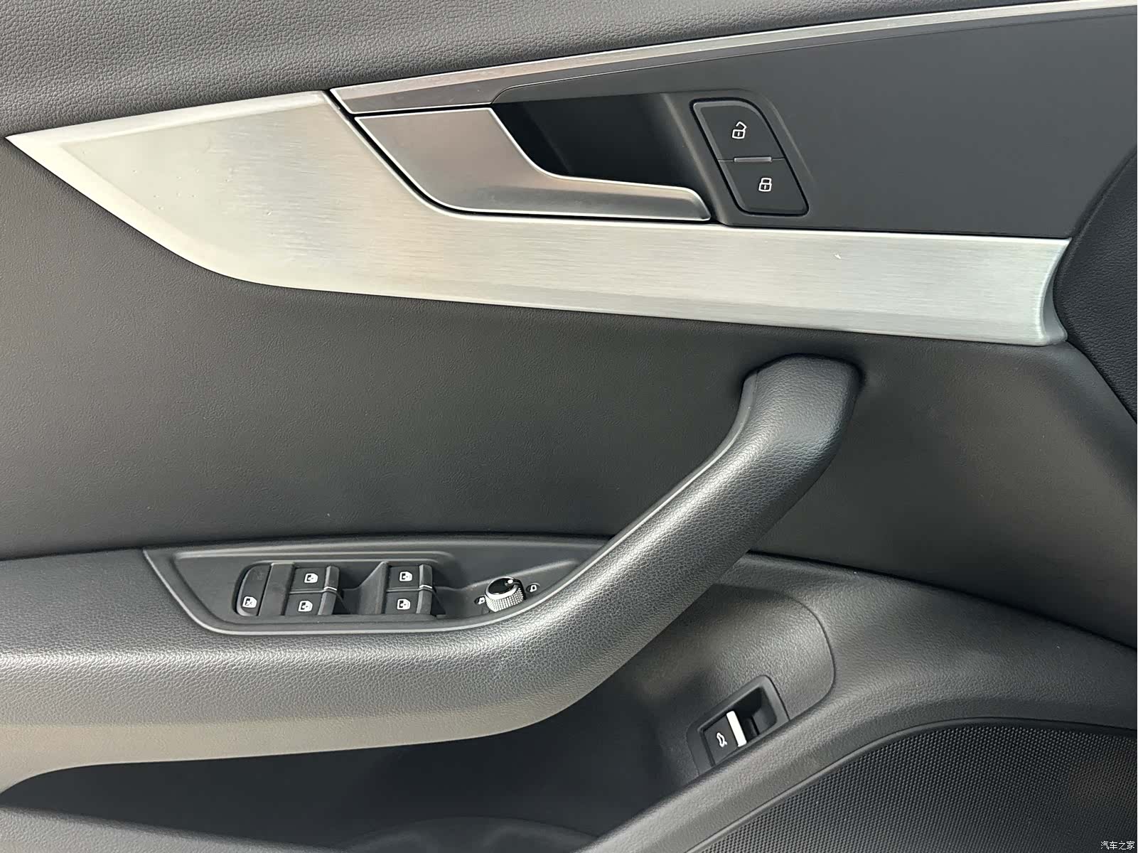 Audi A4L, 2023 21