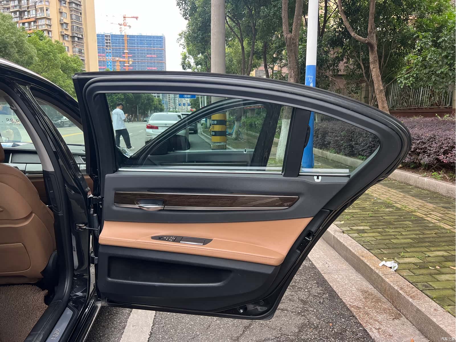 BMW 7 Series, 2013 26
