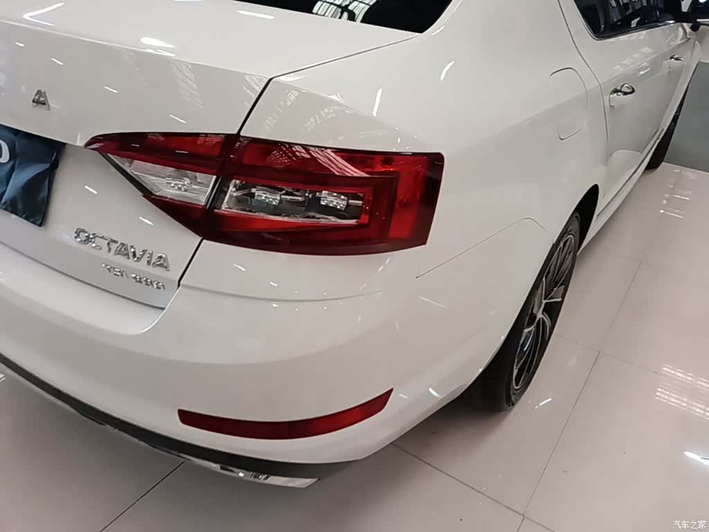 Skoda Octavia, 2019 8