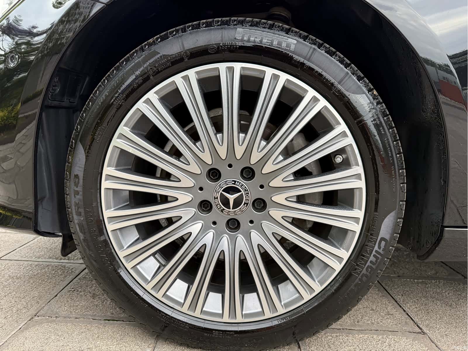 Mercedes-Benz E-Class, 2022 14