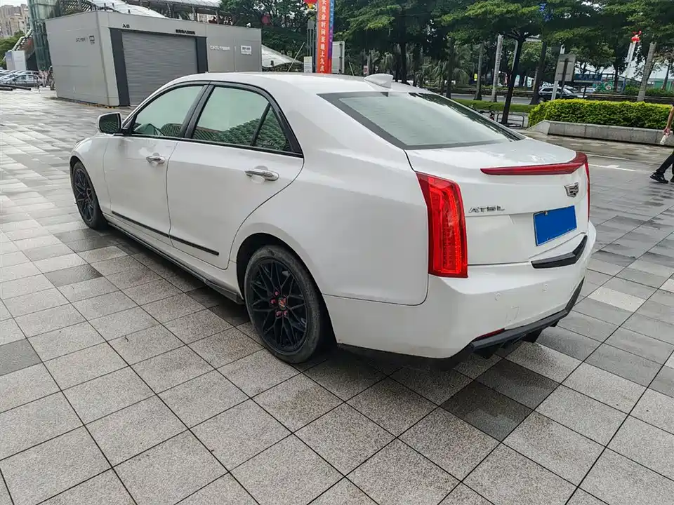 Cadillac ATS-L