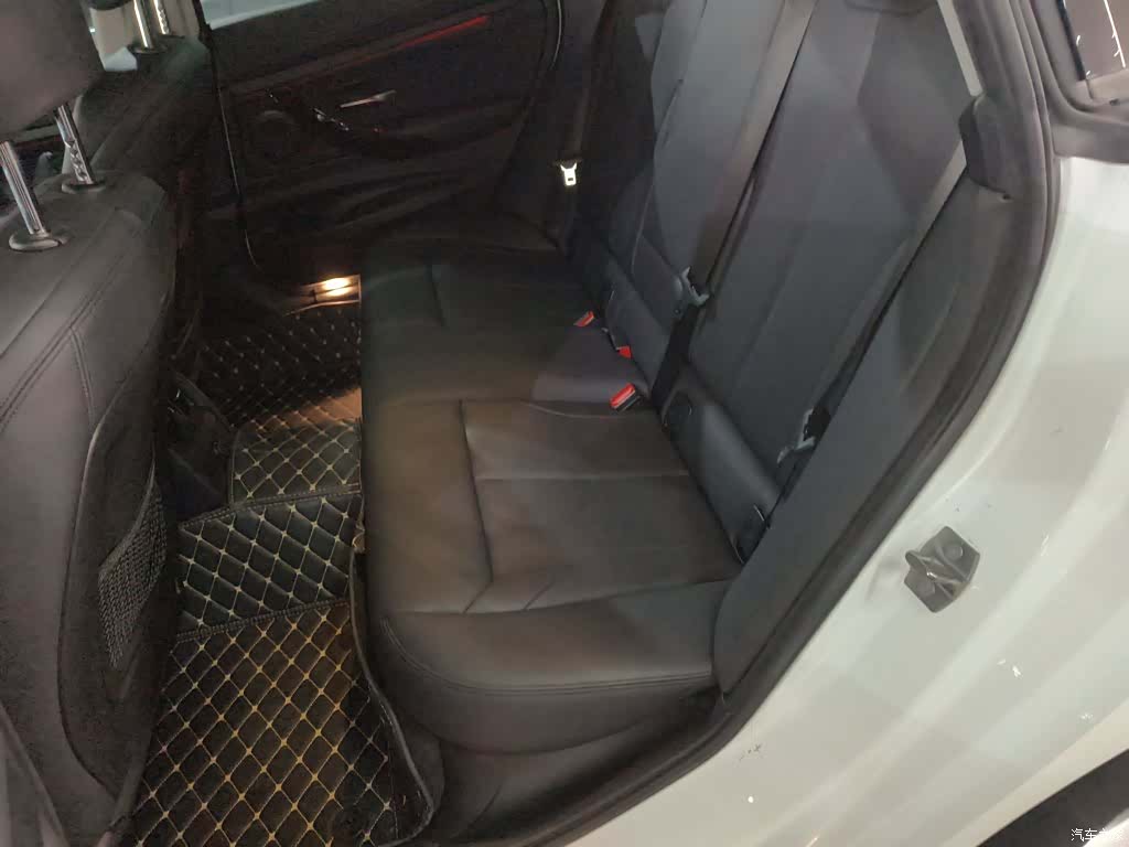 BMW 3 Series, 2019 13