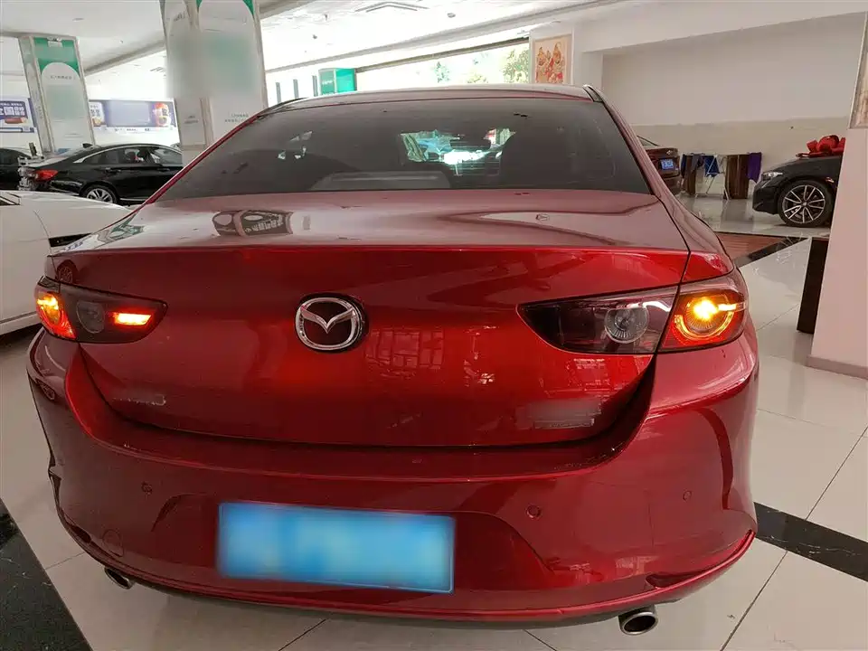 Mazda 3 Angkesaila