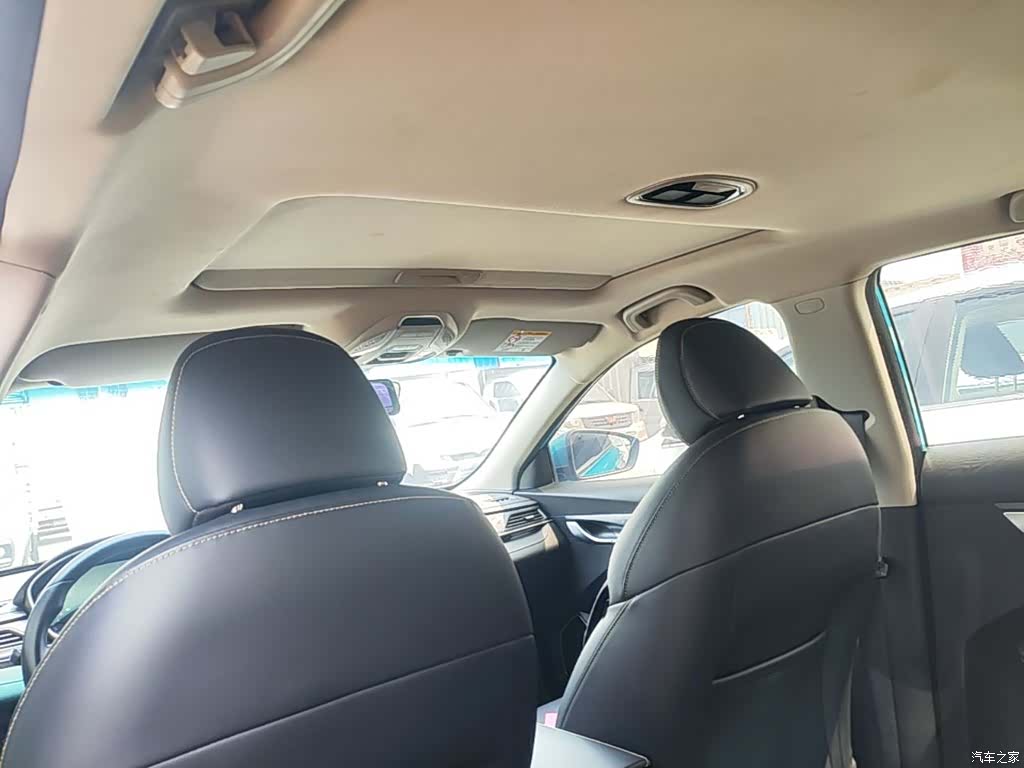 Geely Binray, 2021 18