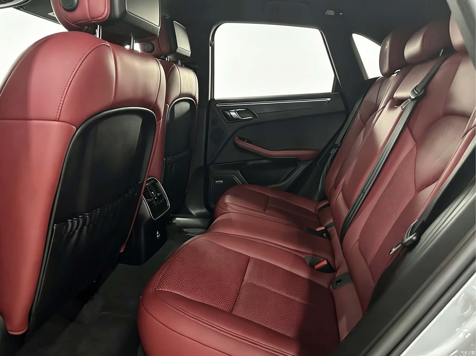 Porsche Macan, 2023 6