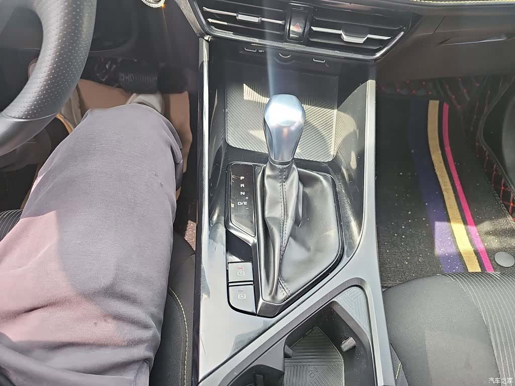 Roewe i5, 2021 14
