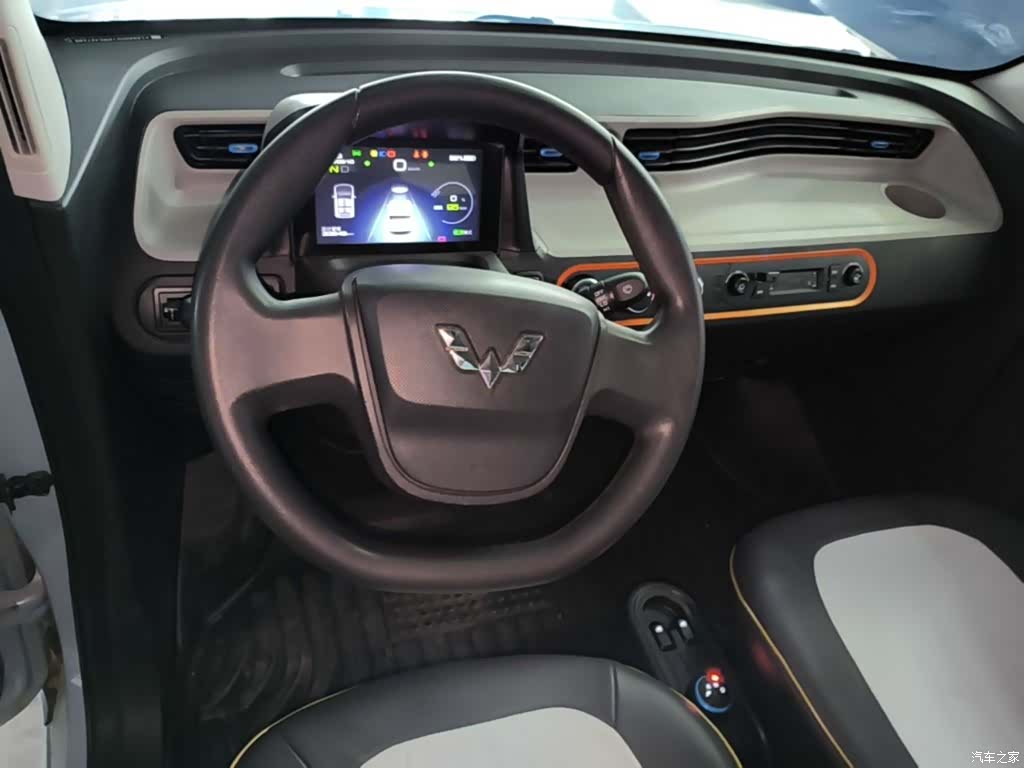 Wuling MINIEV, 2021 11